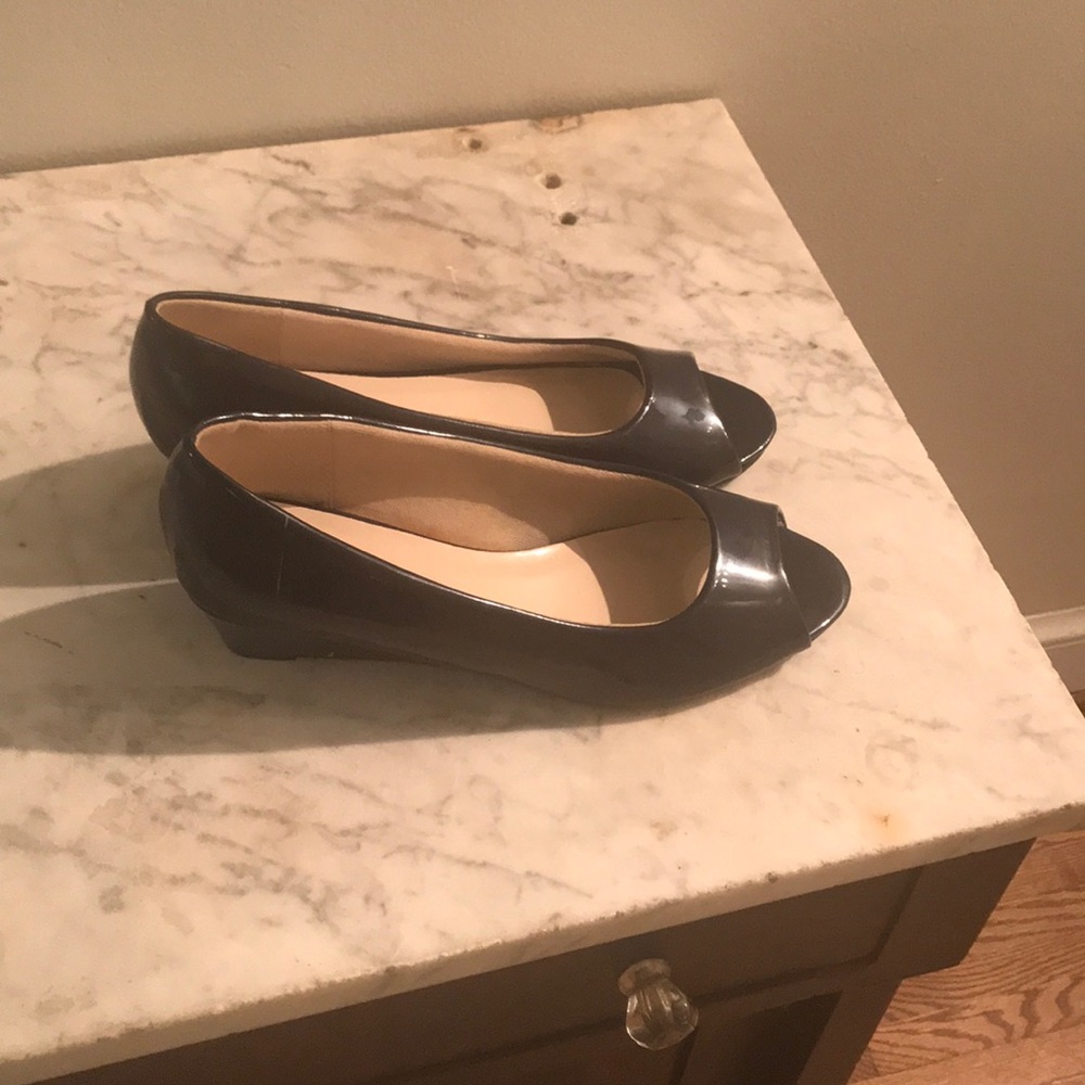Women’s shoes